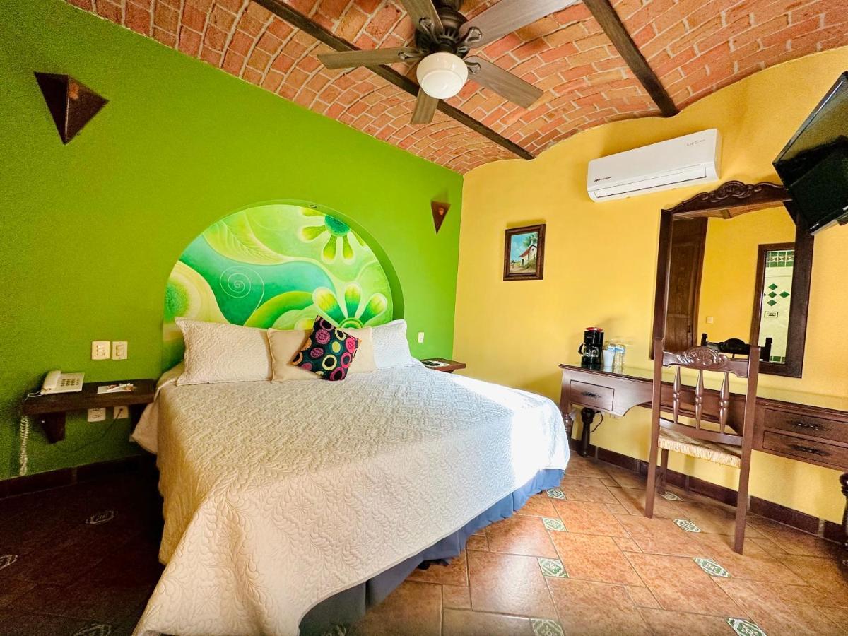 La Villa del Ensueno Boutique Hotel Tlaquepaque Extérieur photo