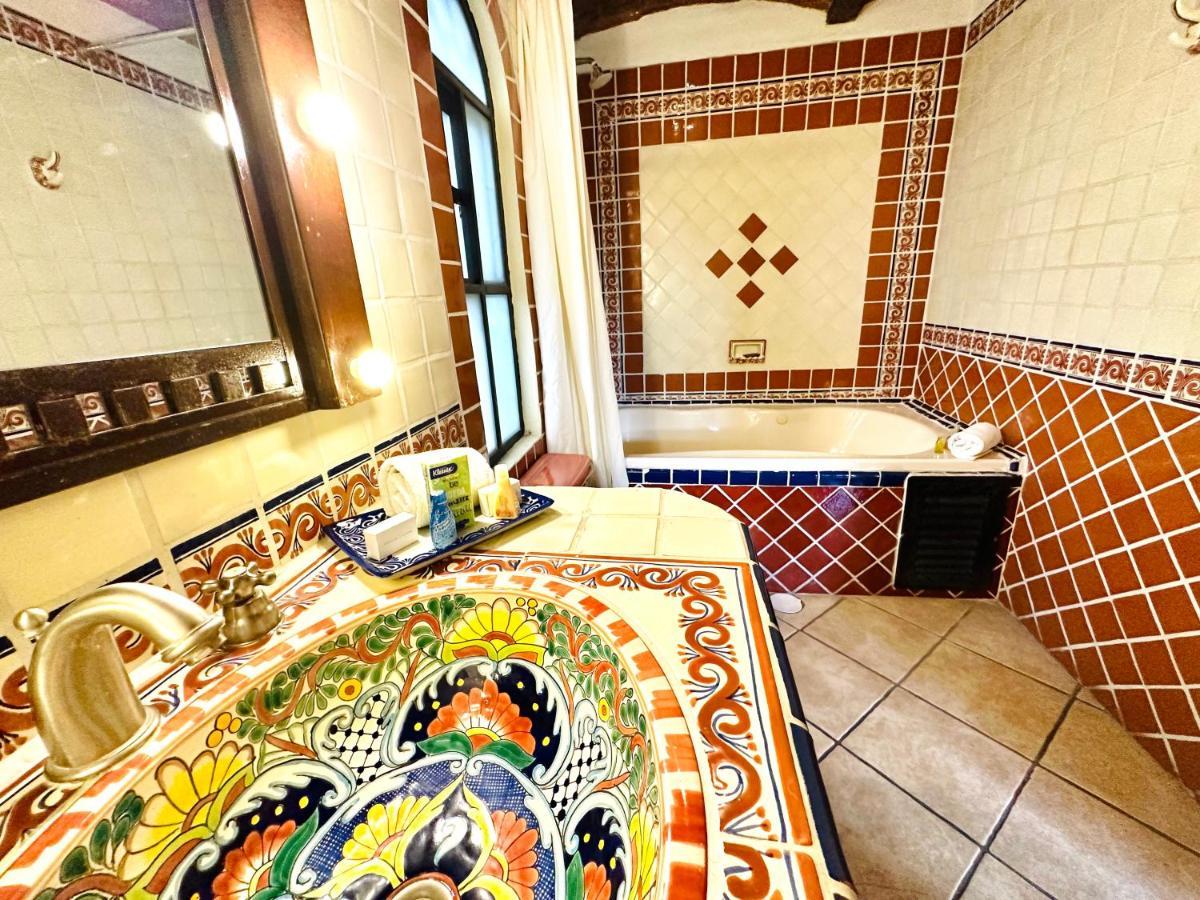 La Villa del Ensueno Boutique Hotel Tlaquepaque Extérieur photo
