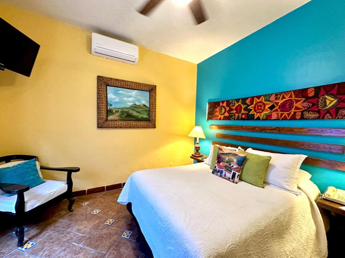 La Villa del Ensueno Boutique Hotel Tlaquepaque Extérieur photo